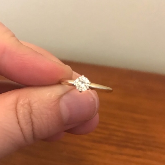 Vintage Jewelry - 14k gold 1/3ct diamond ring